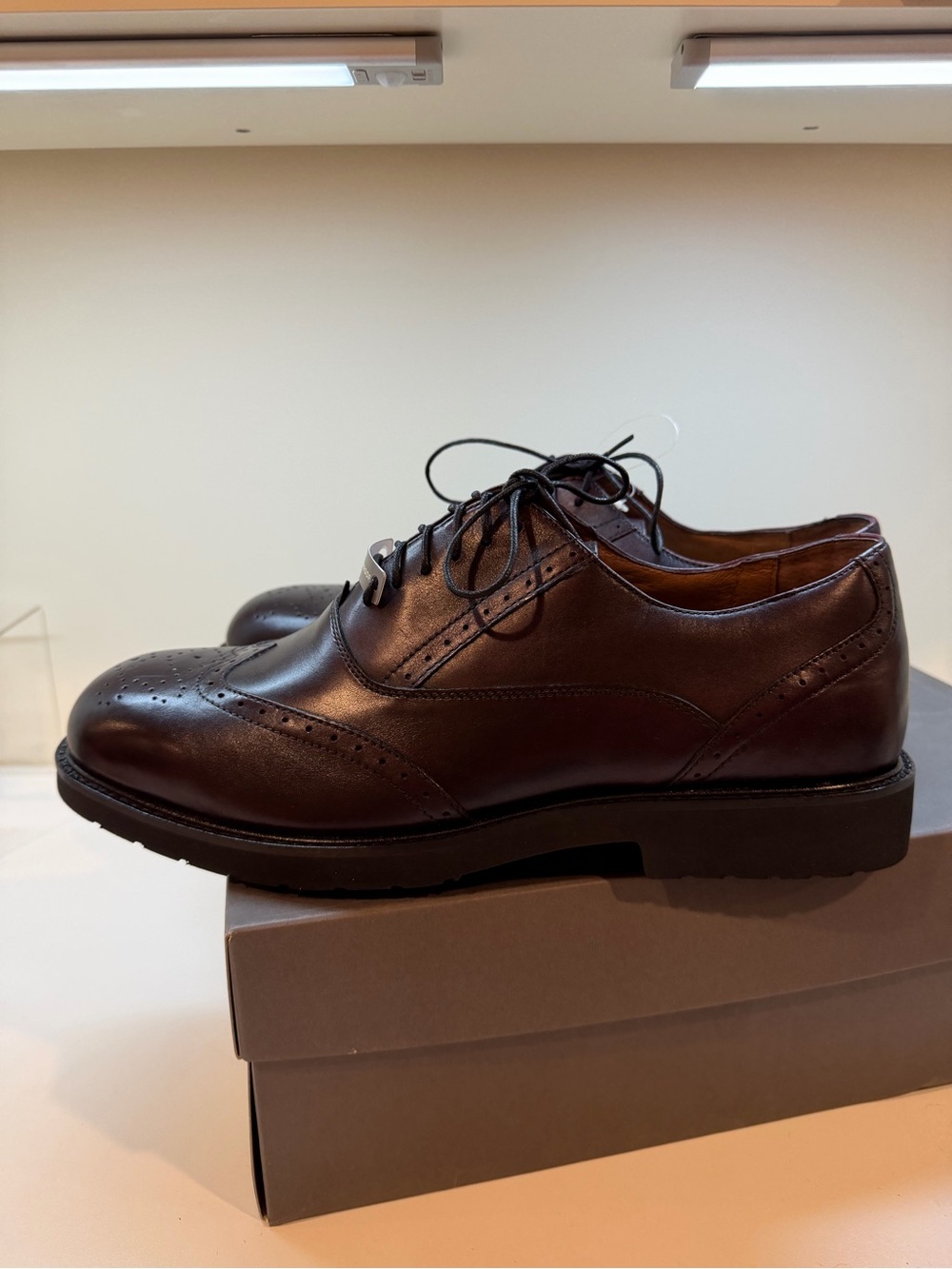 Hush Puppies Mens Oxford Lace-up
Kentfield Burgundy Size 11 EW New